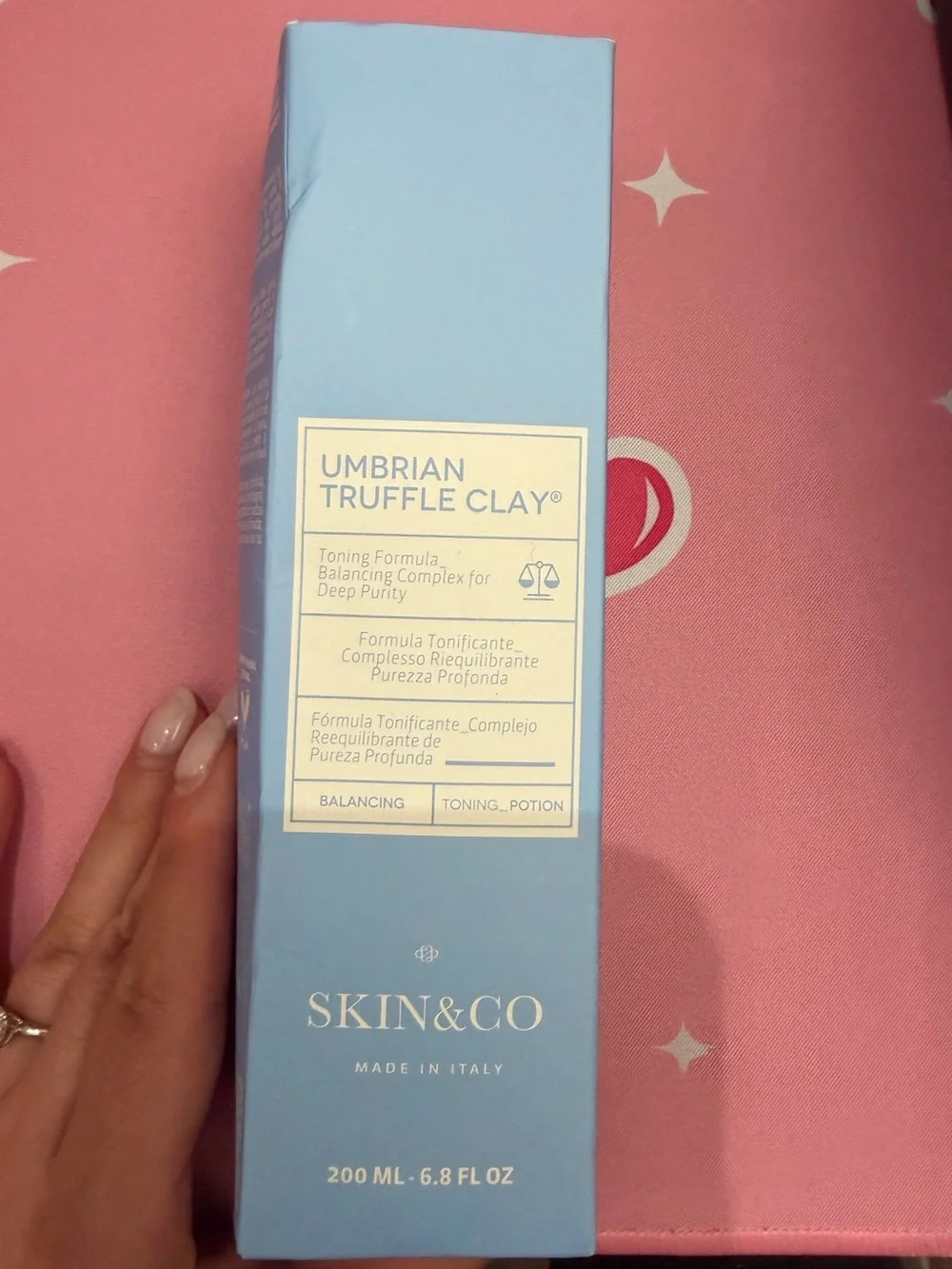 Skin Umbrian Truffle Clay Balancing Toner - Light Blue